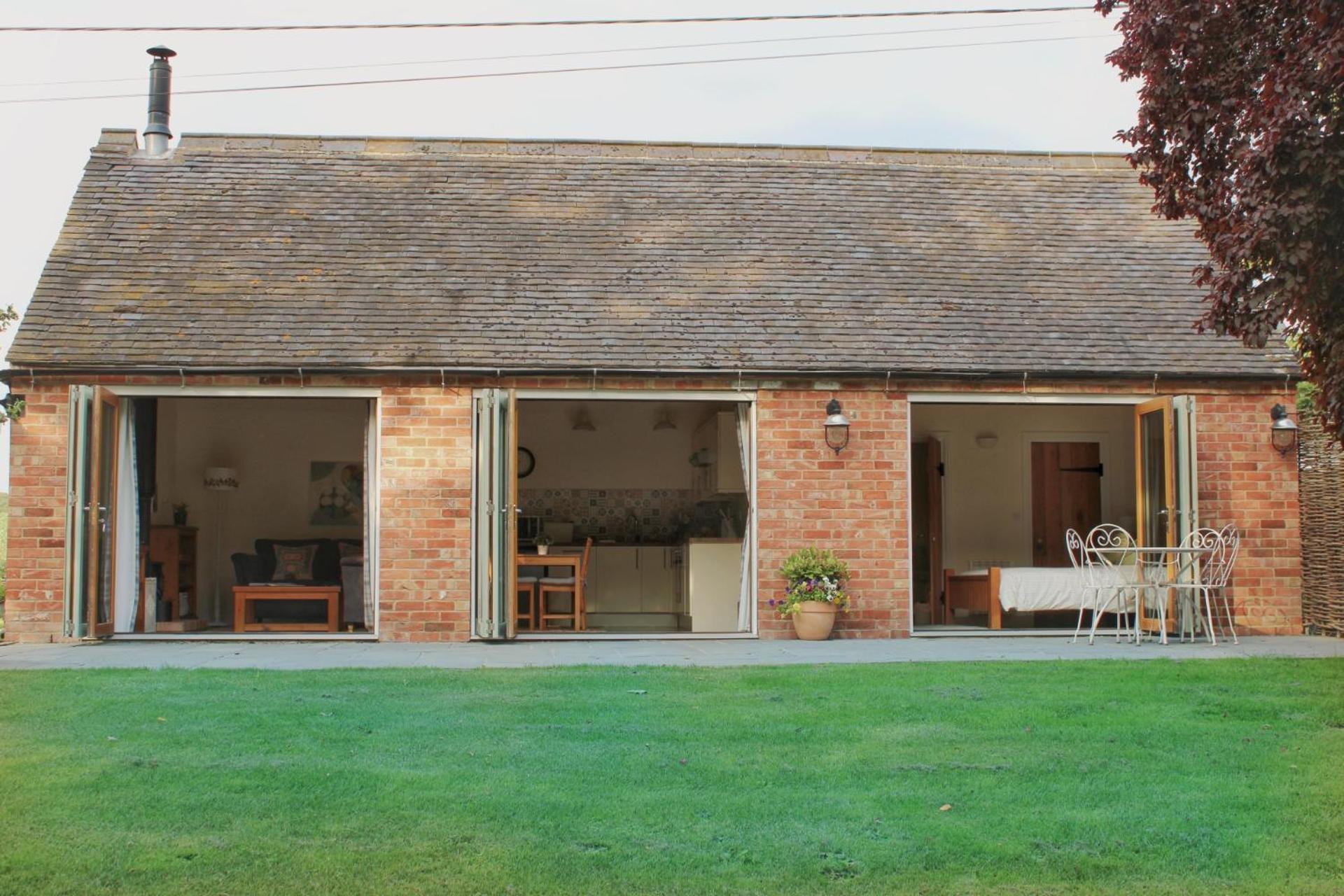 Cosy One Bed Barn Conversion Donington Park East Midlands Airport *